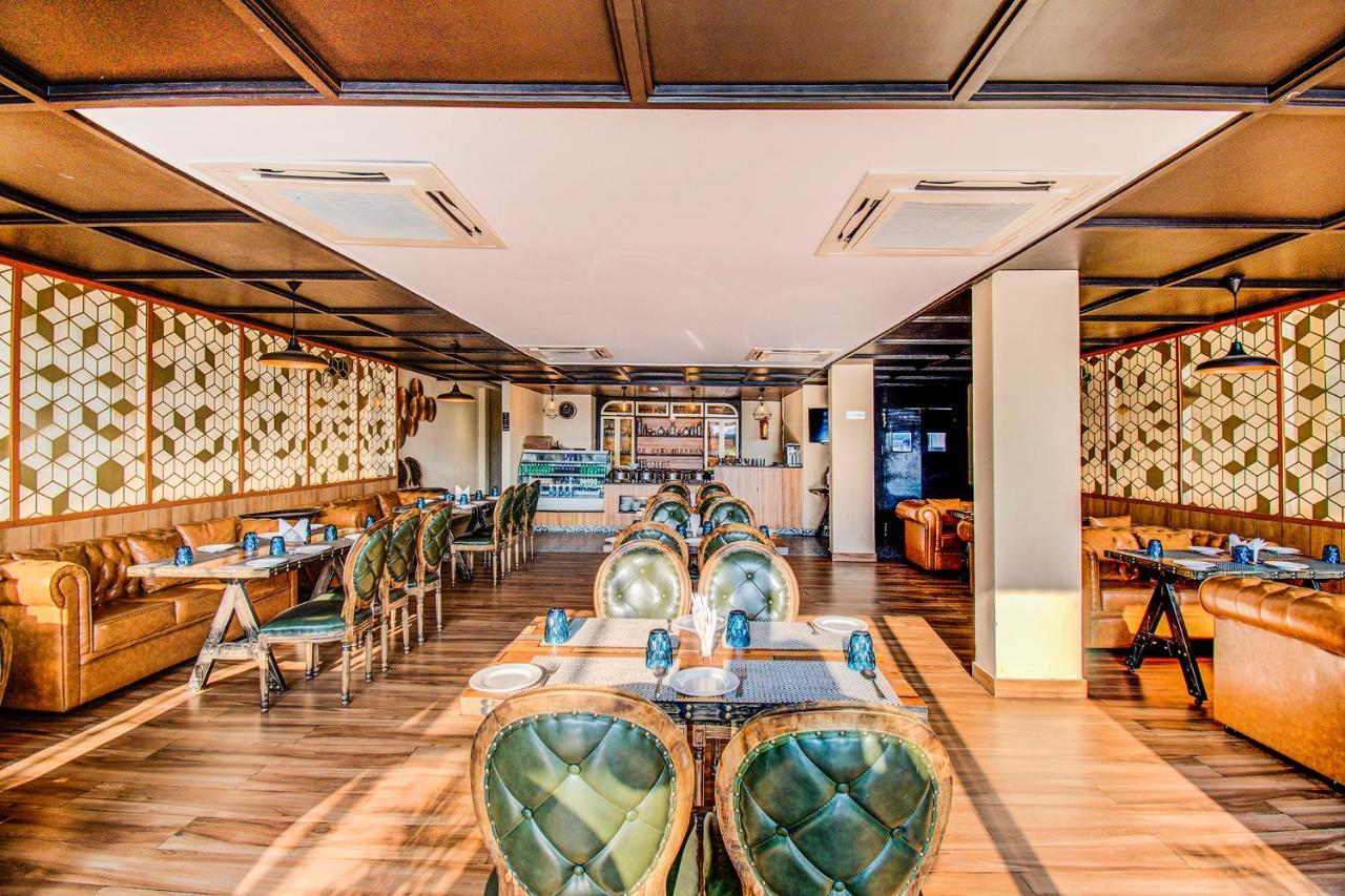 Fabhotel Prime V Hazratganj Λάκναου Εξωτερικό φωτογραφία